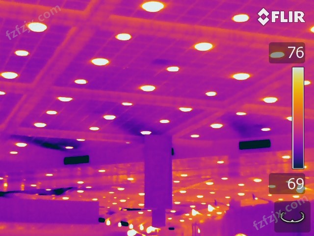 Recessed Lights - FLIR T640 Infrared Image