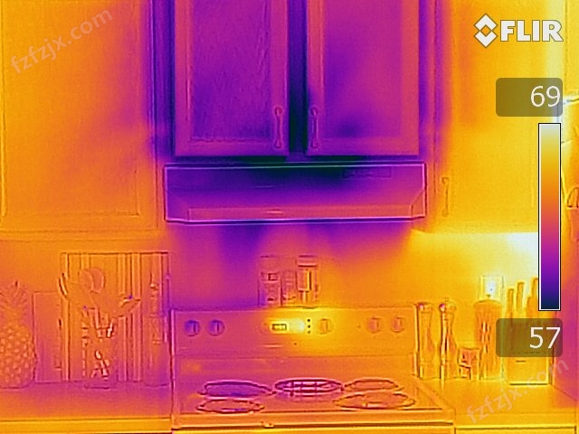 Cabinet - FLIR T640 Infrared Image with MSX