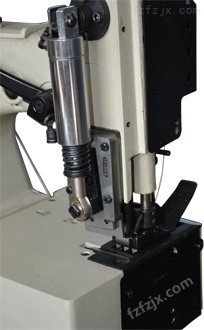 GK35-6A全自动切刀式缝包机-细节